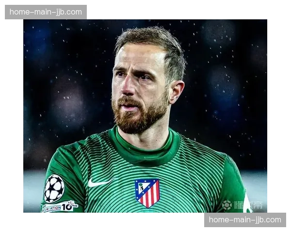 奥布拉克后场长传助攻瑟洛特，生涯首次欧冠送助攻