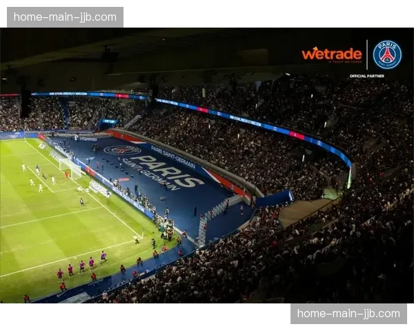 从青训营到王子公园：探访巴黎圣日耳曼精英梯队的一天